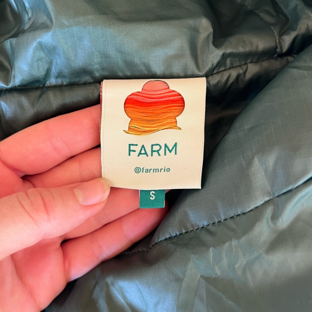 Farm Rio Puffer Jacket - Picture 3 of 4